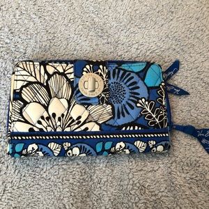 Vera Bradley wallet